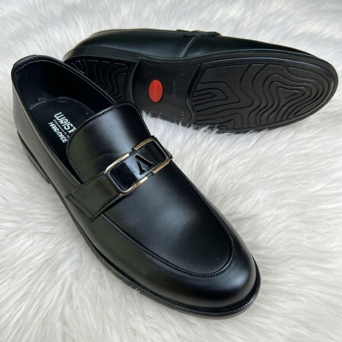 Crown Classic Black Loafer