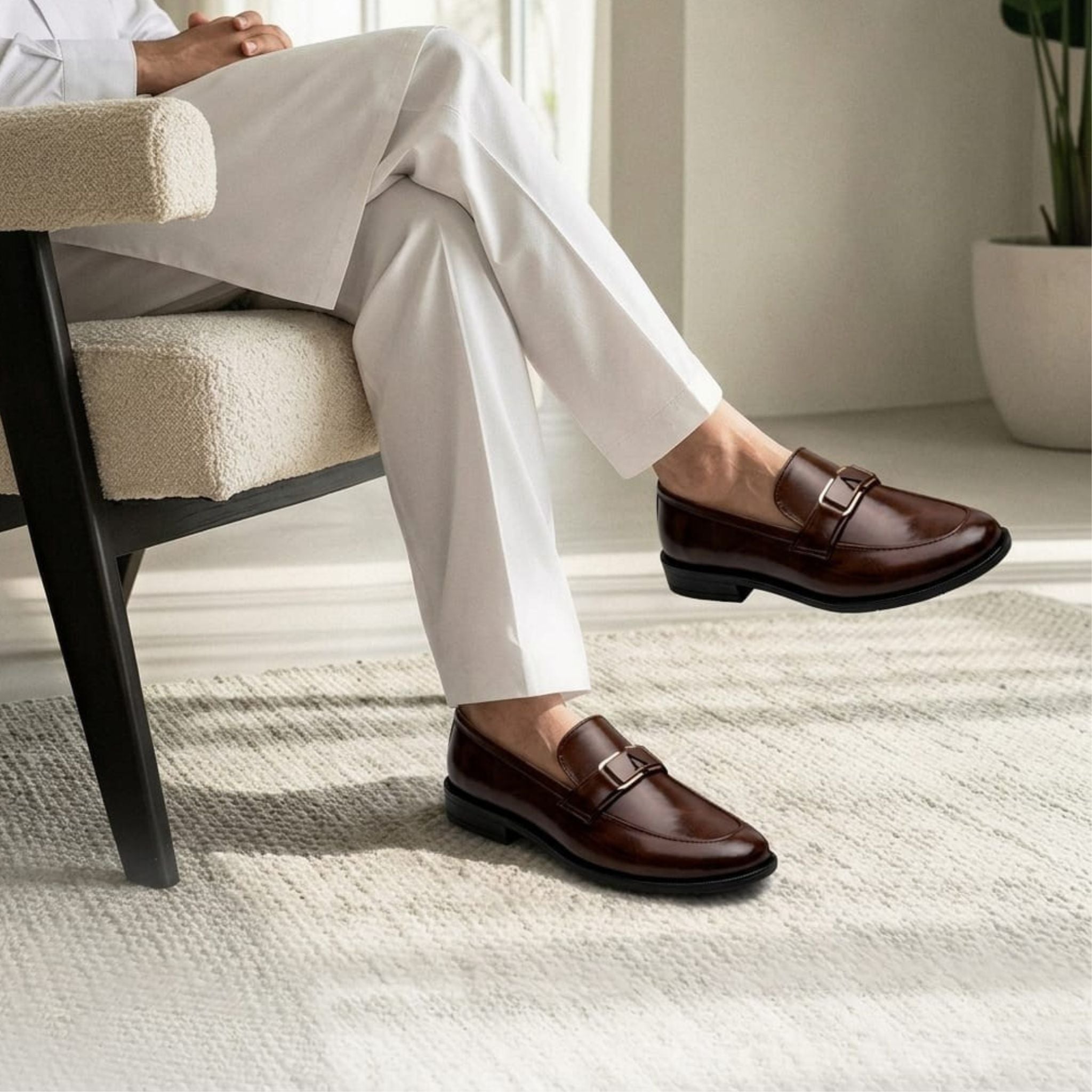 Crown Classic V-Buckle Brown Loafer