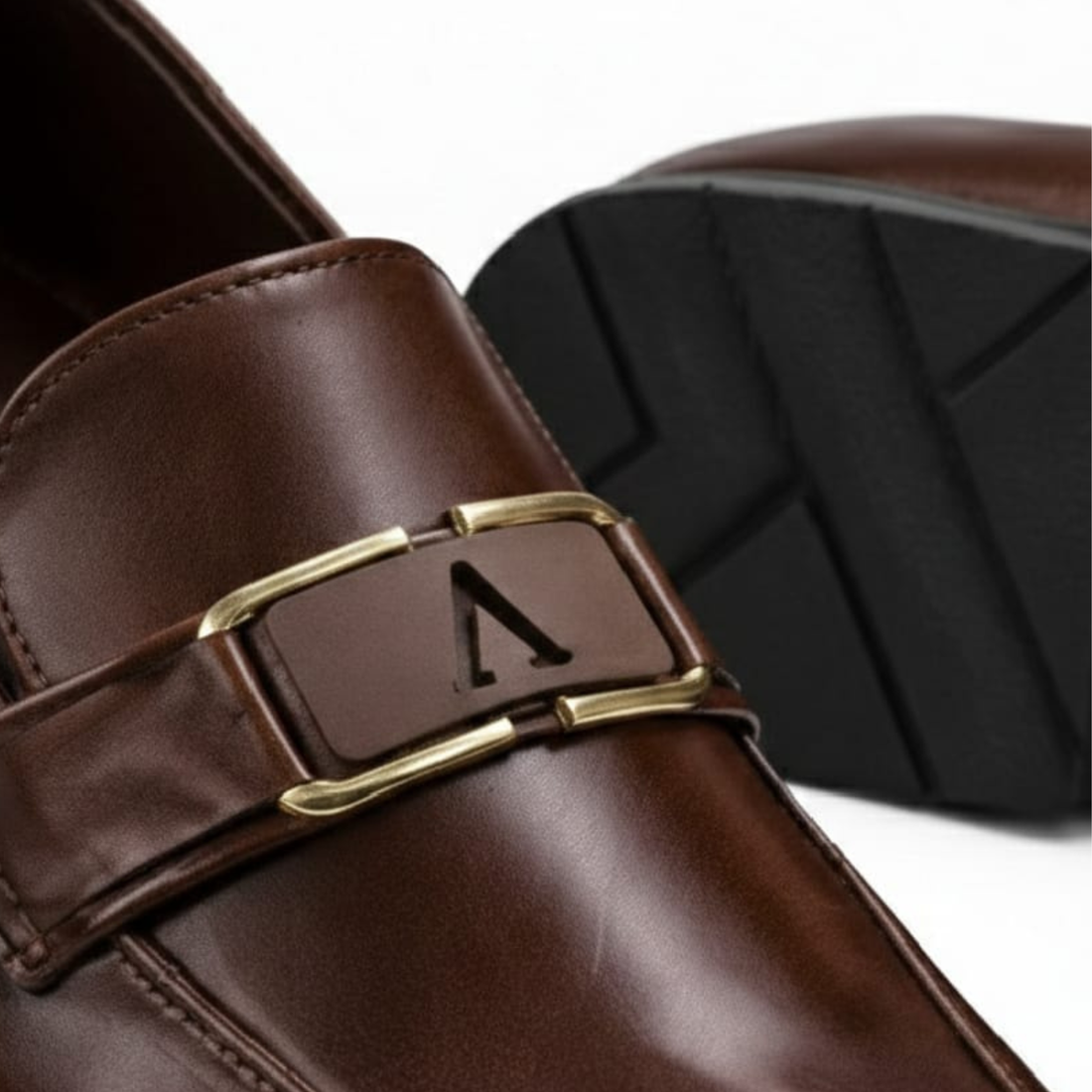 Crown Classic V-Buckle Brown Loafer